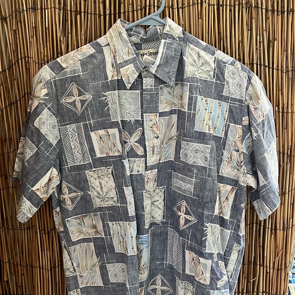 Cooke Street Aloha Shirt - Picture 1 of 3